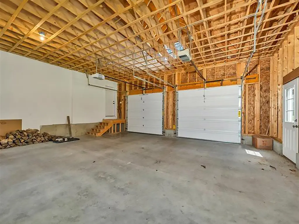 11 Goodrich Rd