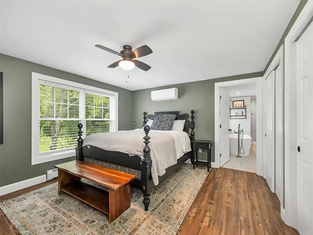 11 Goodrich Rd