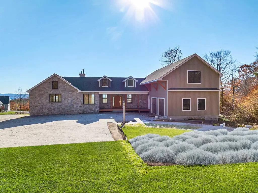 175 Ambrose Way