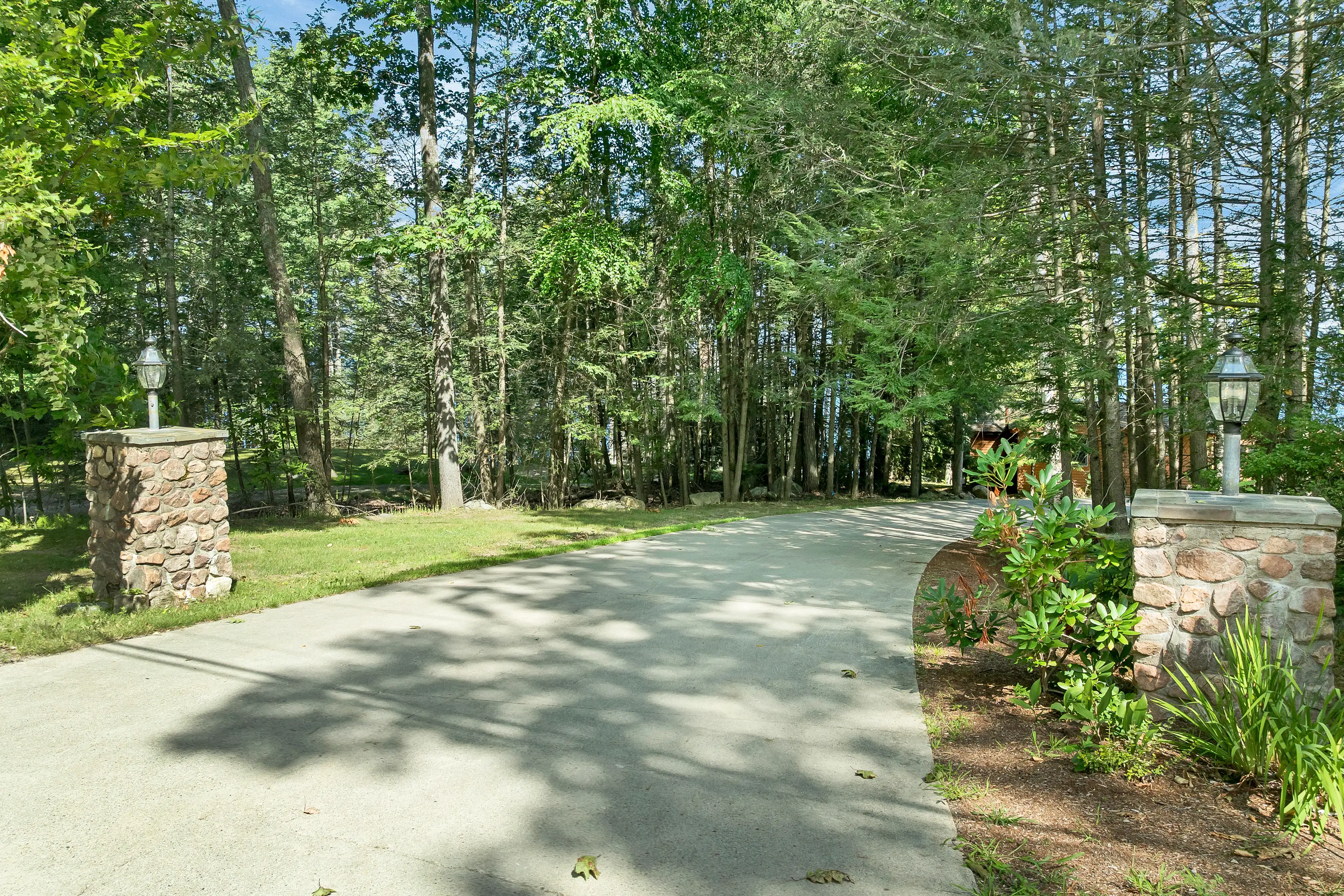 Black Point Rd