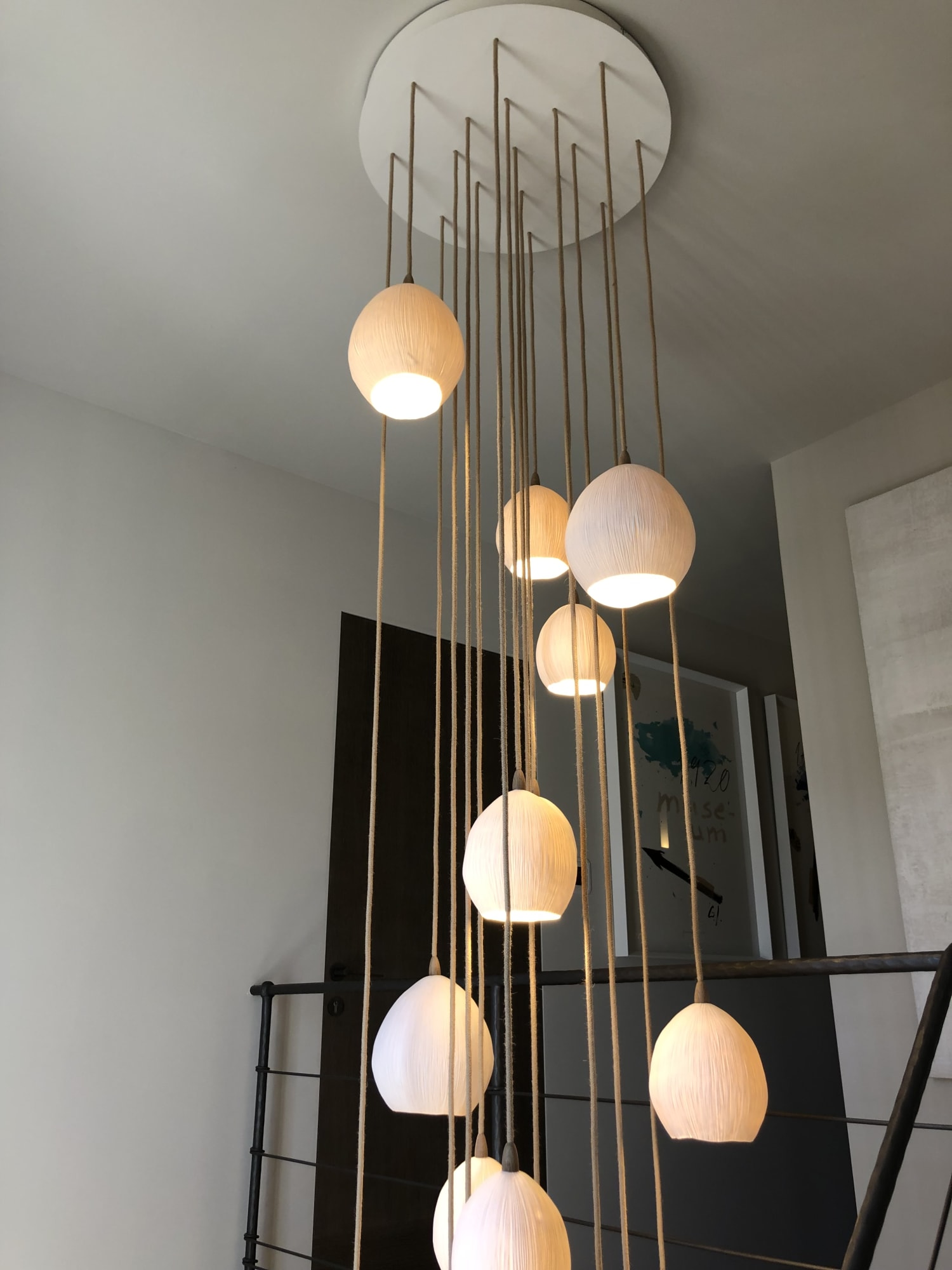 Œuvre de Sylvain Fezzoli — céramiste créateur de luminaires