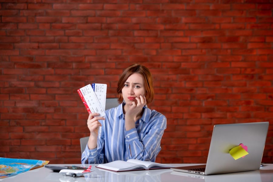 Mistakes That Make You Pay More for Flights