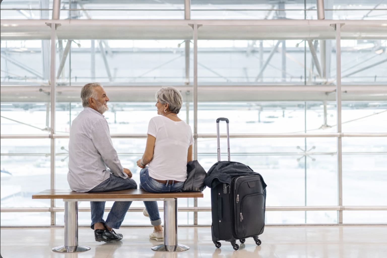 Does American Airlines Offer Senior Discounts? A Complete Guide for Senior Travelers