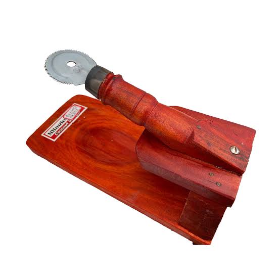 Nilanka Table Coconut Scraper