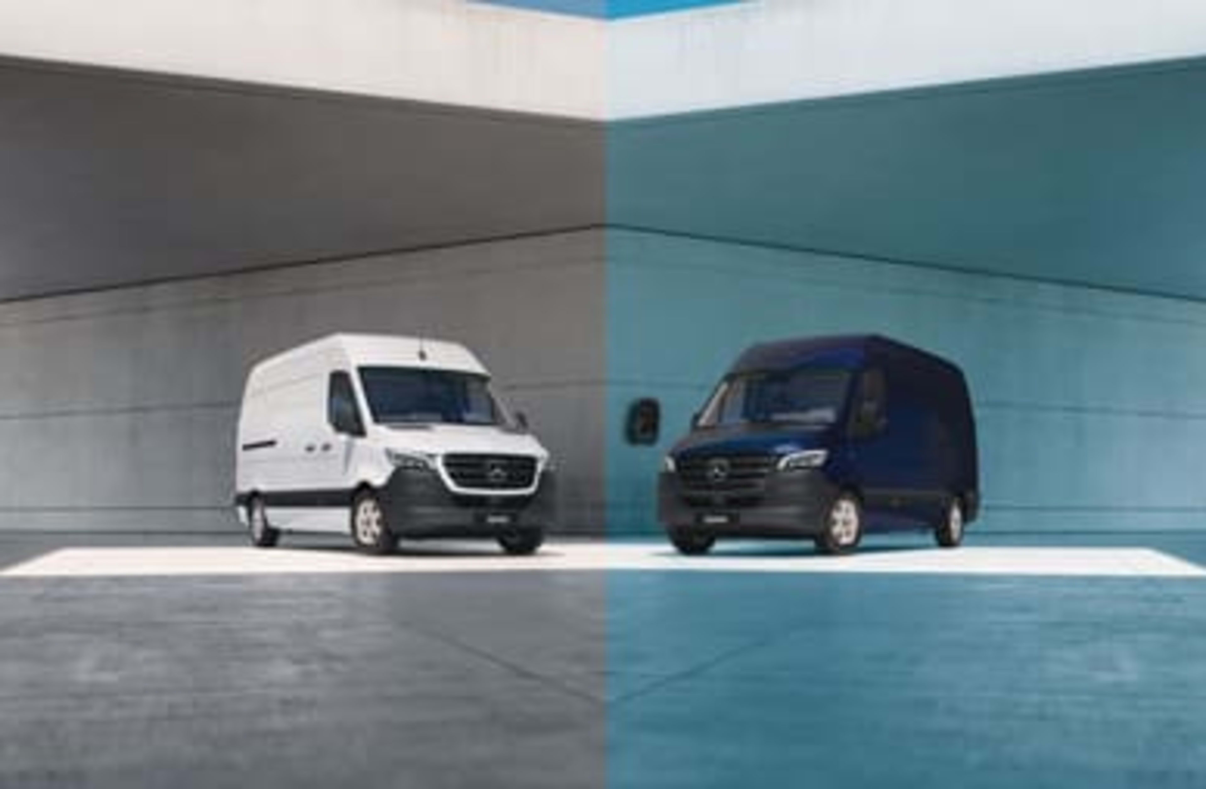 12415469_2025_Commercial_Vans_Sales_Toolkit_Specials_VS30_Sprinter_eSprinter_P1.M6_CMYK-original_Web_xekpui