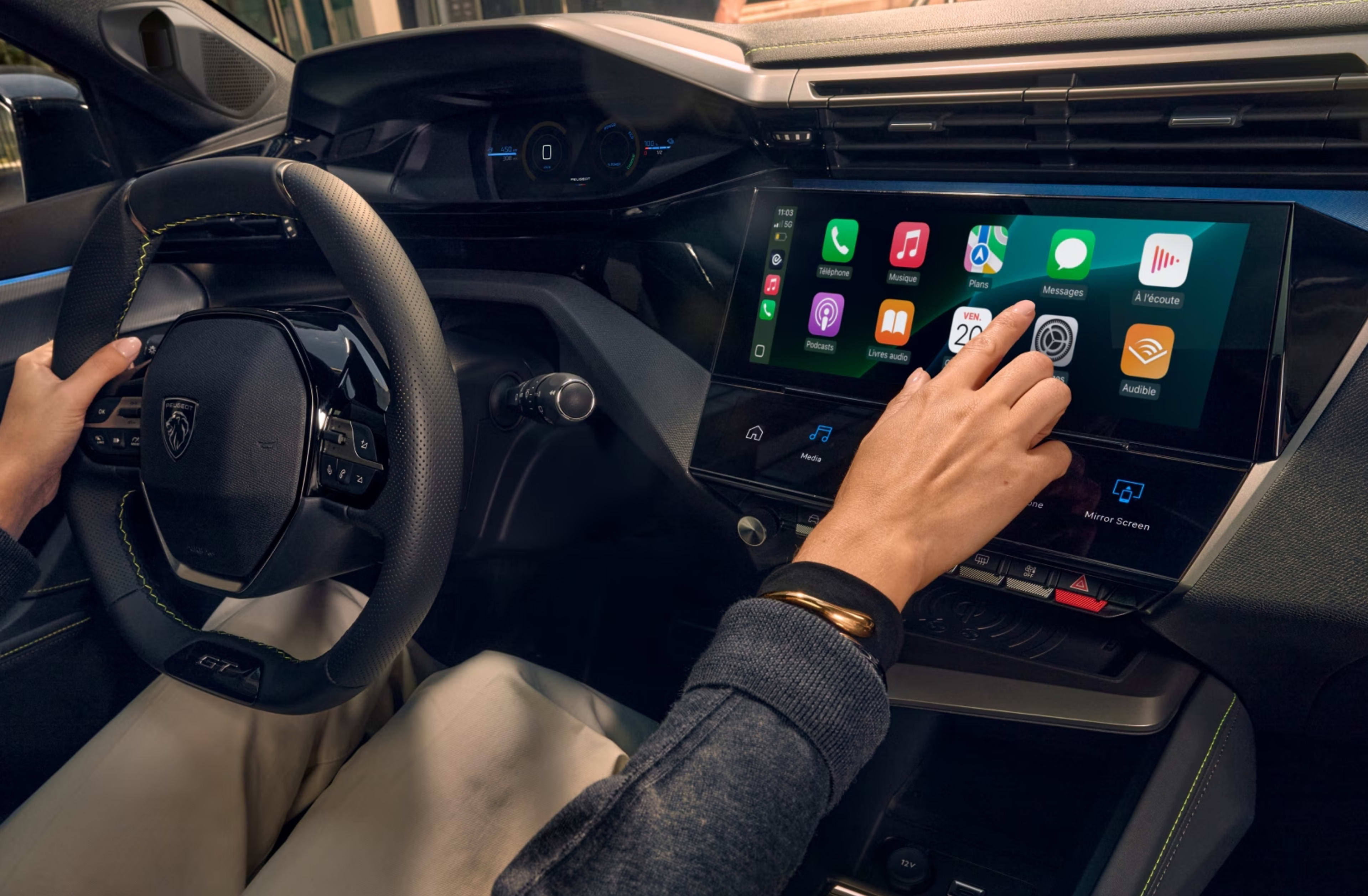 E308_GALLERY_INTERIOR_1_D_1920x1080__dwb0vt