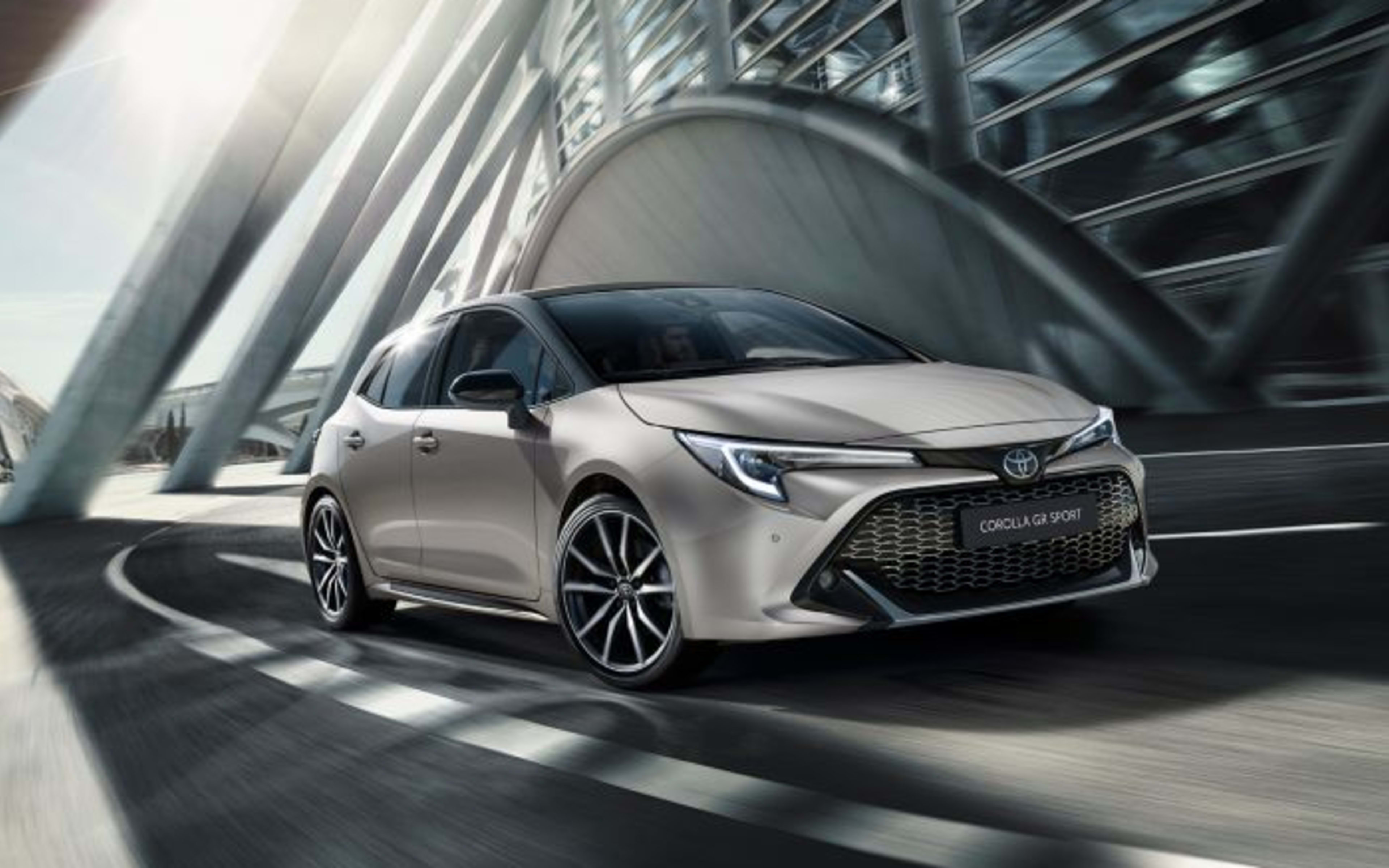 Toyota: Corolla Exterieur Fahrvergnügen_f7517bf6-1616-4f4d-8c54-be36bc18ac01