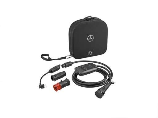 Mercedes: Elektro Ladesystem_4f59d6cb-b2a2-43b2-ac3c-ca72e8c442d5