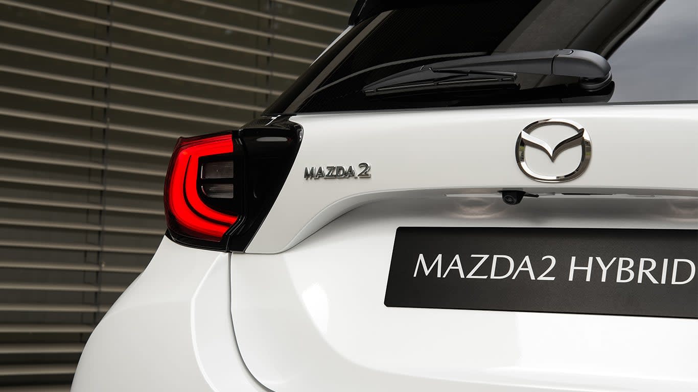 Mazda 2 Hybrid Interieur Rückfahrkamera_790e04a1-ff5c-450b-8cb7-e095c063d3ec