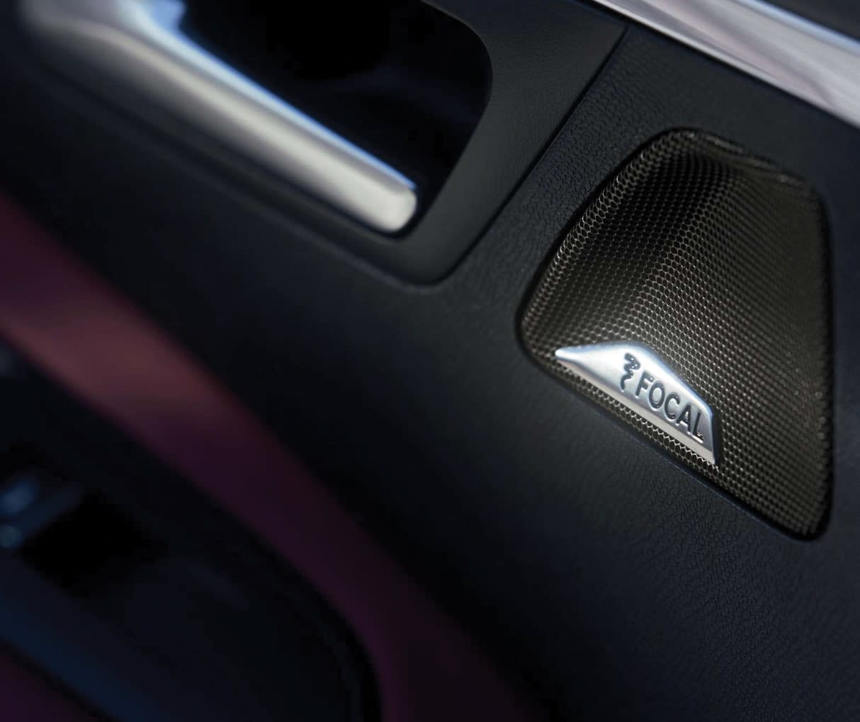 Peugeot: 5008 Verbrenner Interieur Sound_c9caf2cf-9a87-48fc-998d-5cf1d3faf1e5