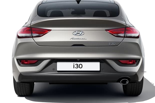 Hyundai-i30-Fastback-Exterieur-Heck_89db1f96-15c7-4f81-b57d-1665749ff6db