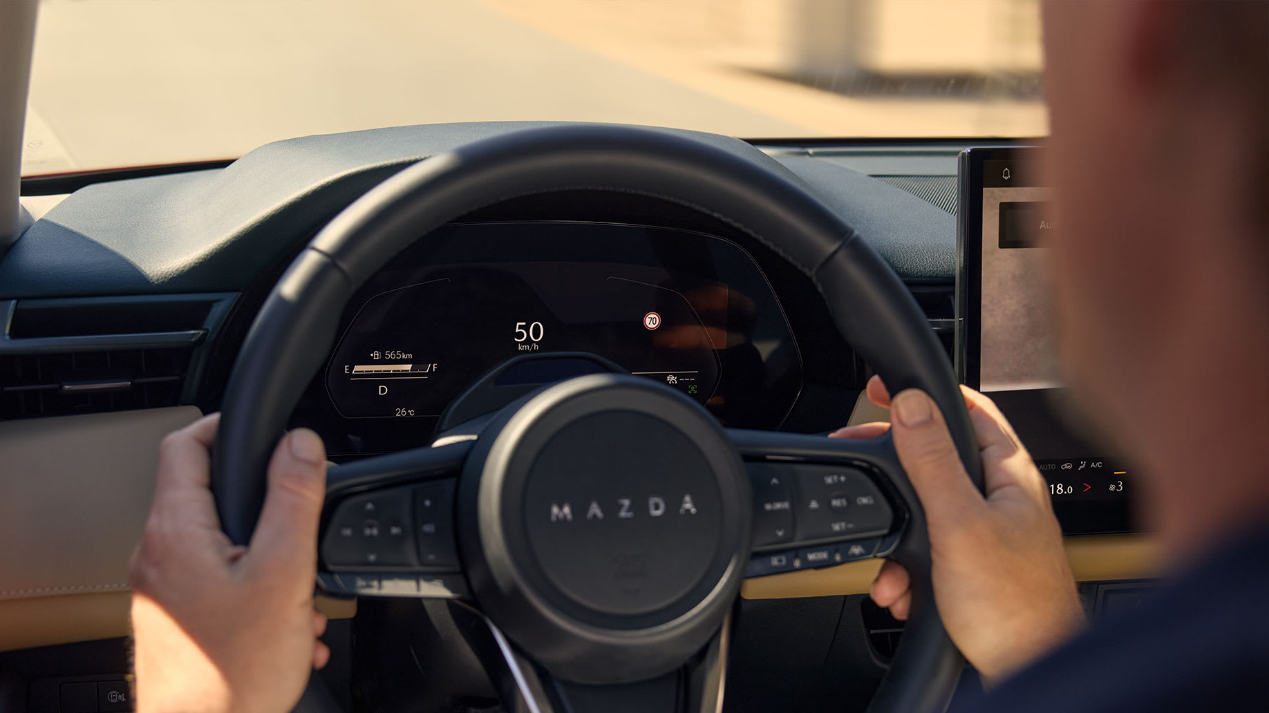 06-cx-5-gallery-carousel-desktop-32_fetoqg