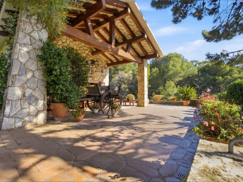 Exclusive property in Almadrava — 5