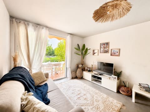 Apartamento con piscina a pocos pasos de la playa en Empuriabrava — 3