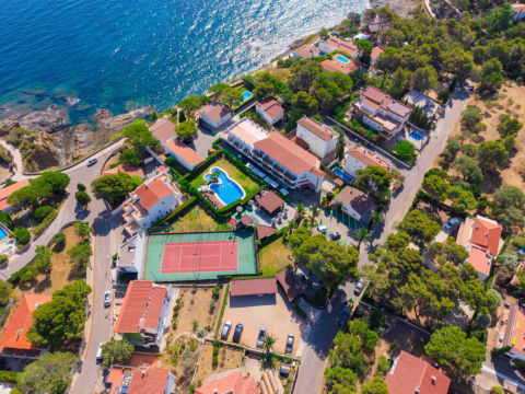 Ferienanlage zum Verkauf in Llançà — 2