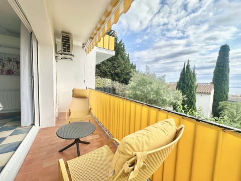 Apartamento a 50 m de la playa con vistas al mar – Canyelles Petites — 3