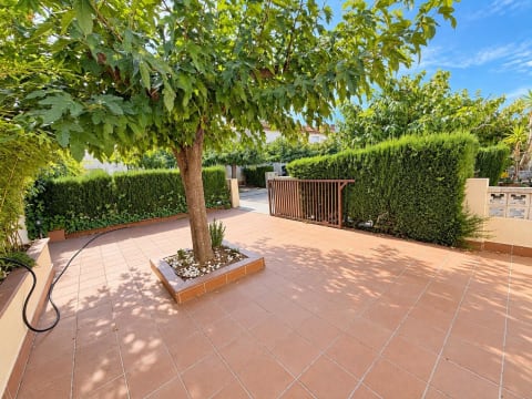 Casa en venta, en la urbanización Port Estrella — 4
