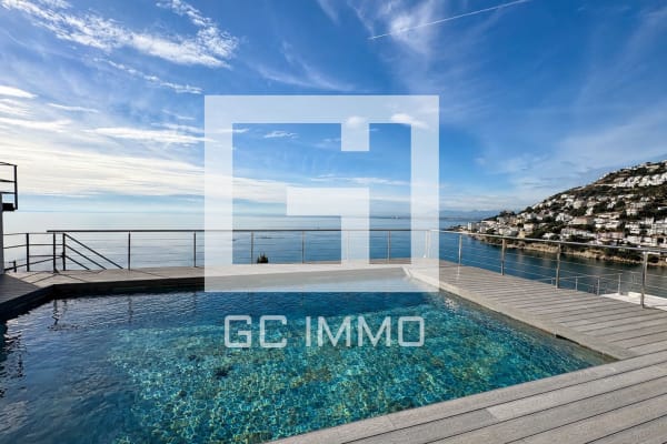 ESPECTACULAR CASA CON PISCINA I VISTA PANORAMICA A ROSES en Roses