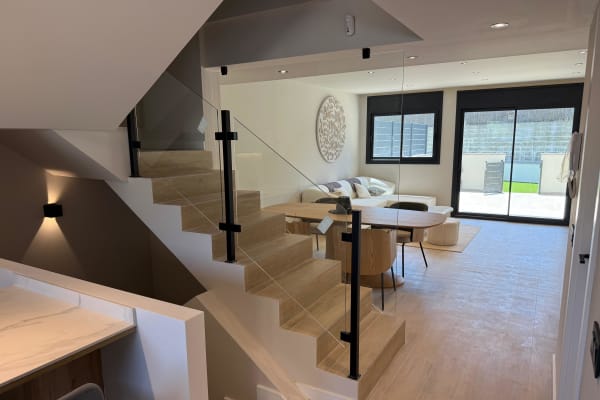Casa adhosada 220m2 con piscina comunitaria en LLers  en Llers