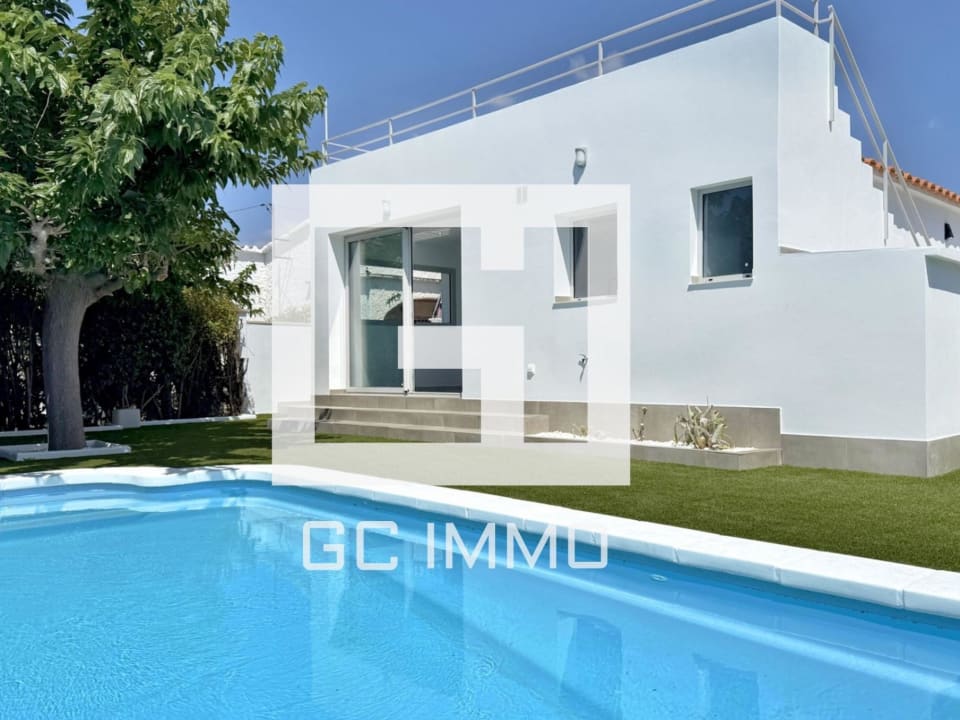 Villa de una sola planta con 3 habitaciones y piscina privada — 1