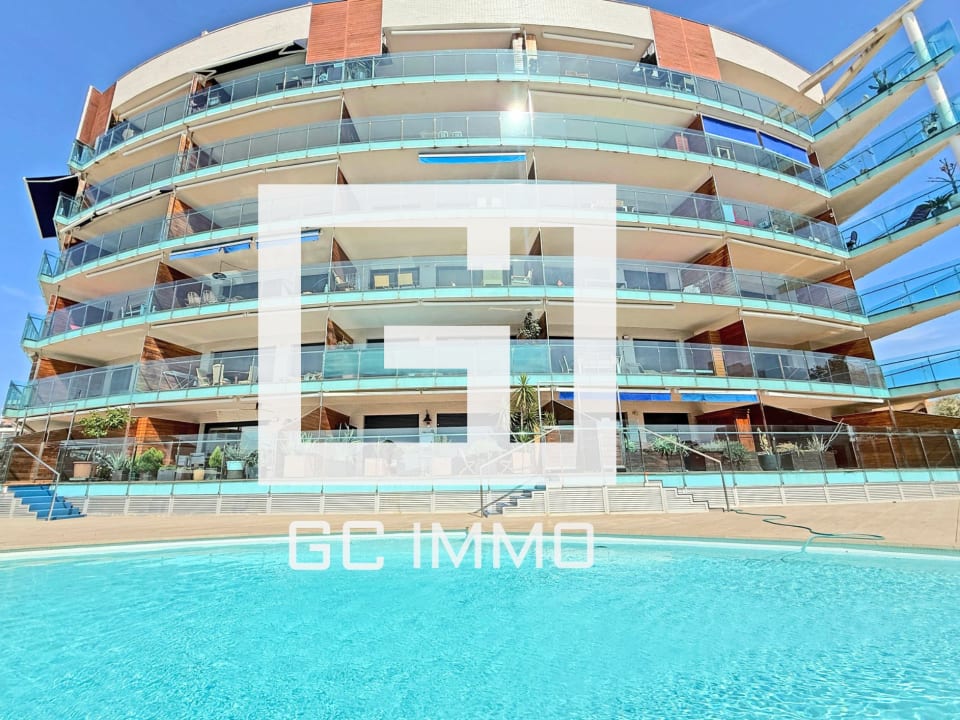 Espectacular apartamento con piscina en Santa Margarita — 1