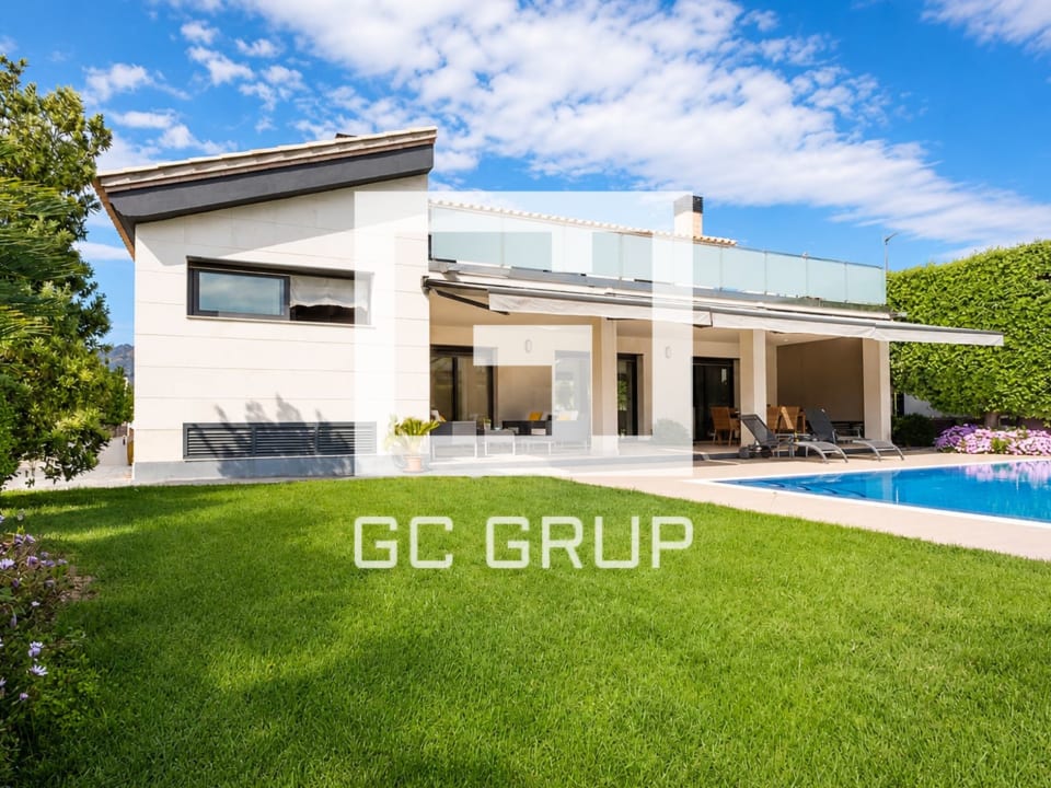 Casa moderna en Santa Margarita con 22m de amarre — 1