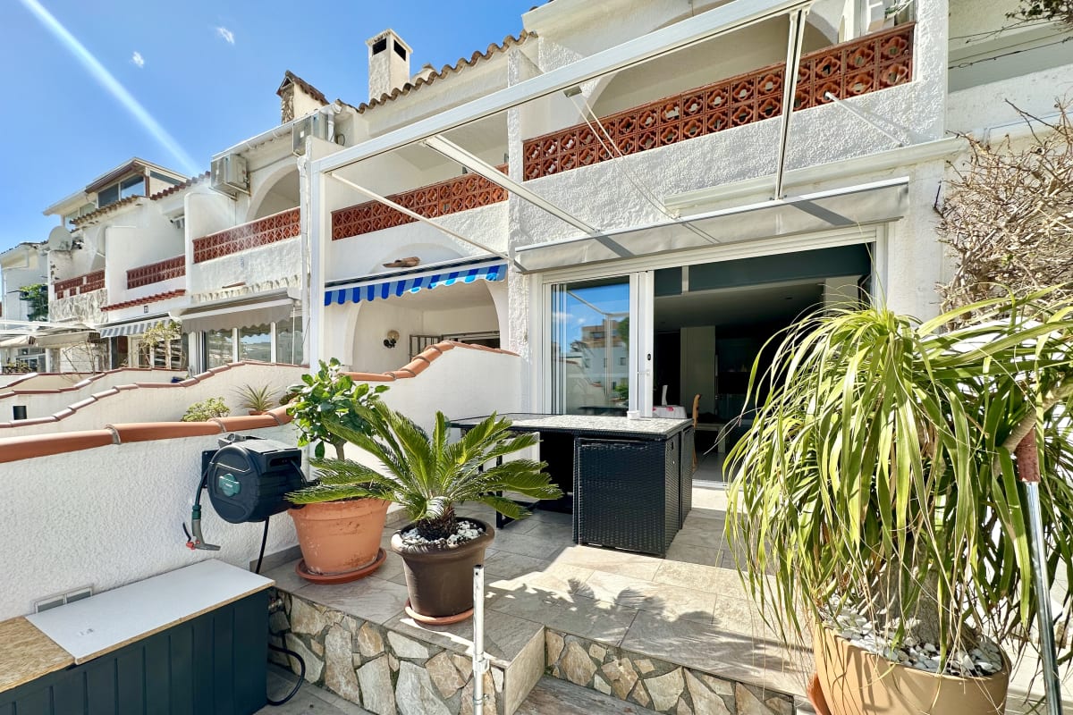 Casa con amarre privado y garaje en Santa Margarita — 15