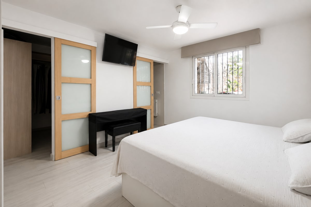 Apartamento muy amplio en Canyelles — 19