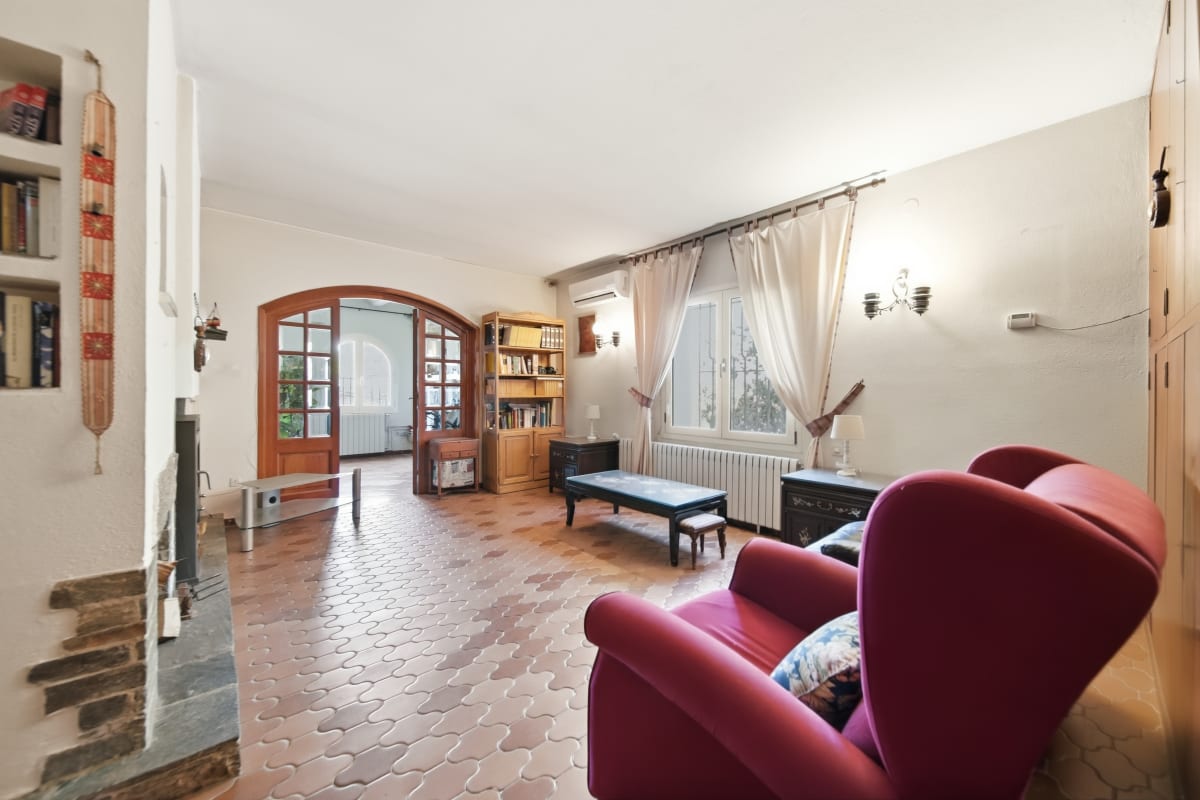 Chalet independiente en el Puigrom con vistas a la bahía  — 24
