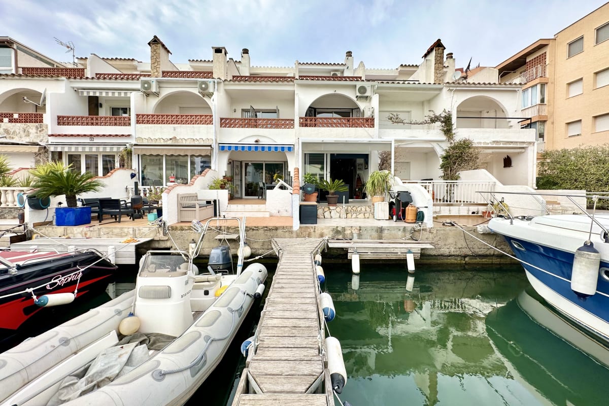 Casa con amarre privado y garaje en Santa Margarita — 4