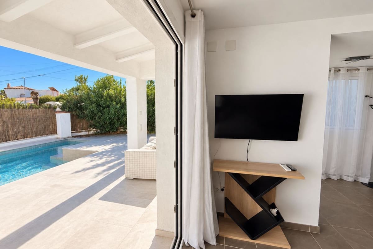 Casa o chalet en venta en Empuriabrava — 9
