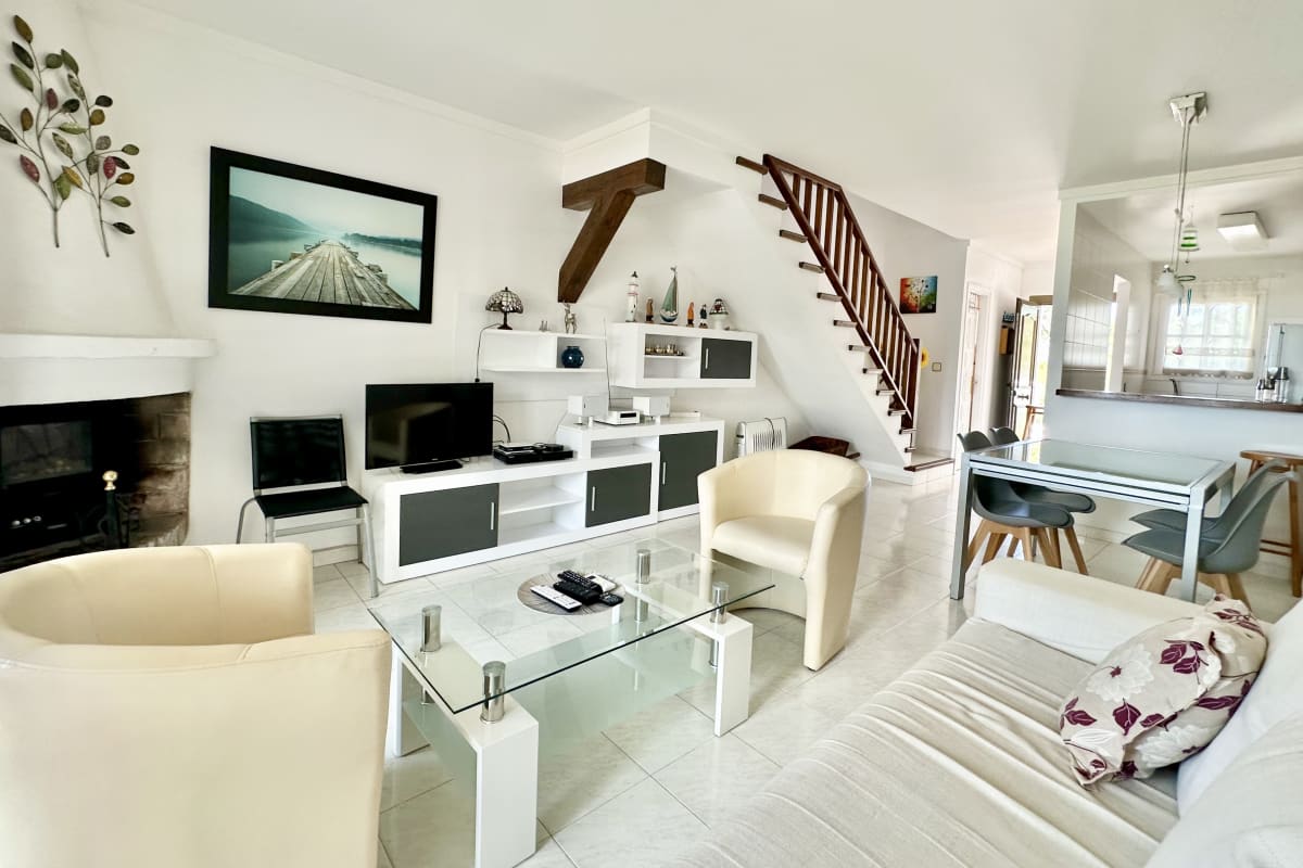 Casa con licencia turistica y piscina — 22