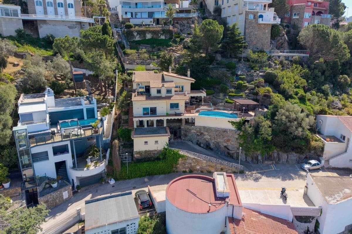 Casa con piscina con vistas panorámicas a la bahía de roses  — 51