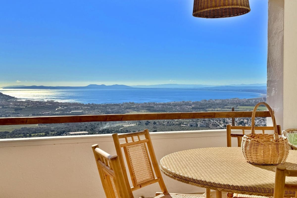 Villa con espectaculares vistas a la bahía de Roses y piscina privada — 7
