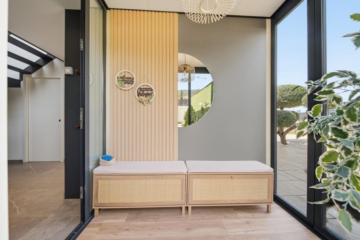 CASA CON PISCINA Y ACABADOS DE ALTA CALIDAD CON VISTAS PANORÁMICAS — 35