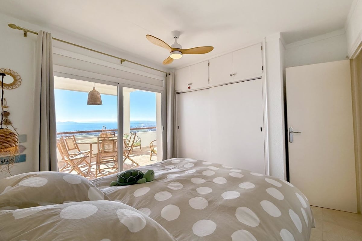 Villa con espectaculares vistas a la bahía de Roses y piscina privada — 18