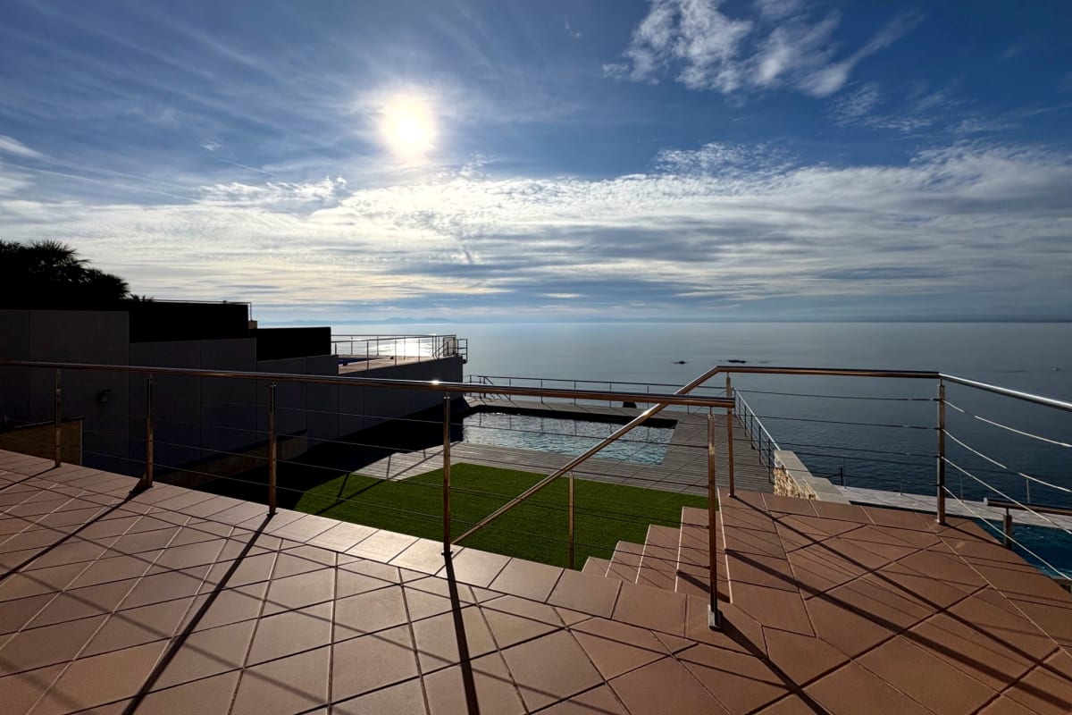 ESPECTACULAR CASA CON PISCINA I VISTA PANORAMICA A ROSES — 7