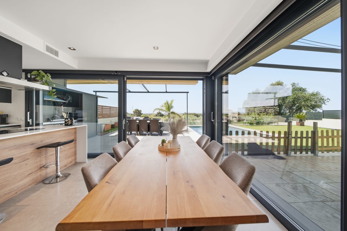 Casa con altas calidades y piscina en Palau  — 16
