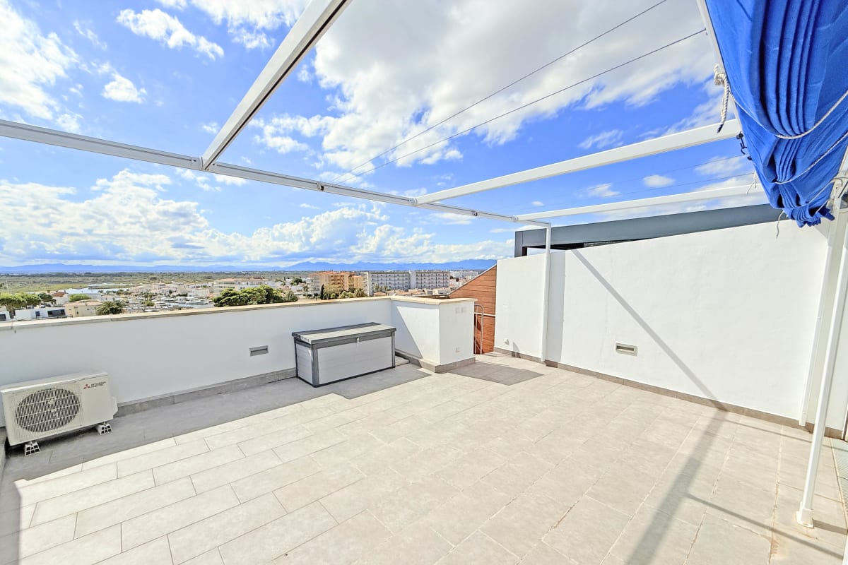 Espectacular apartamento con piscina en Santa Margarita — 9