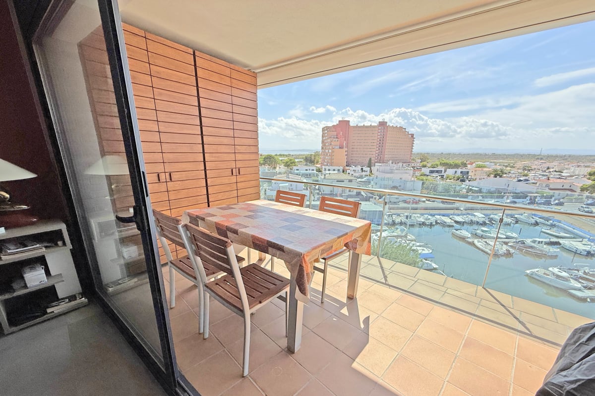 Espectacular apartamento con piscina en Santa Margarita — 51