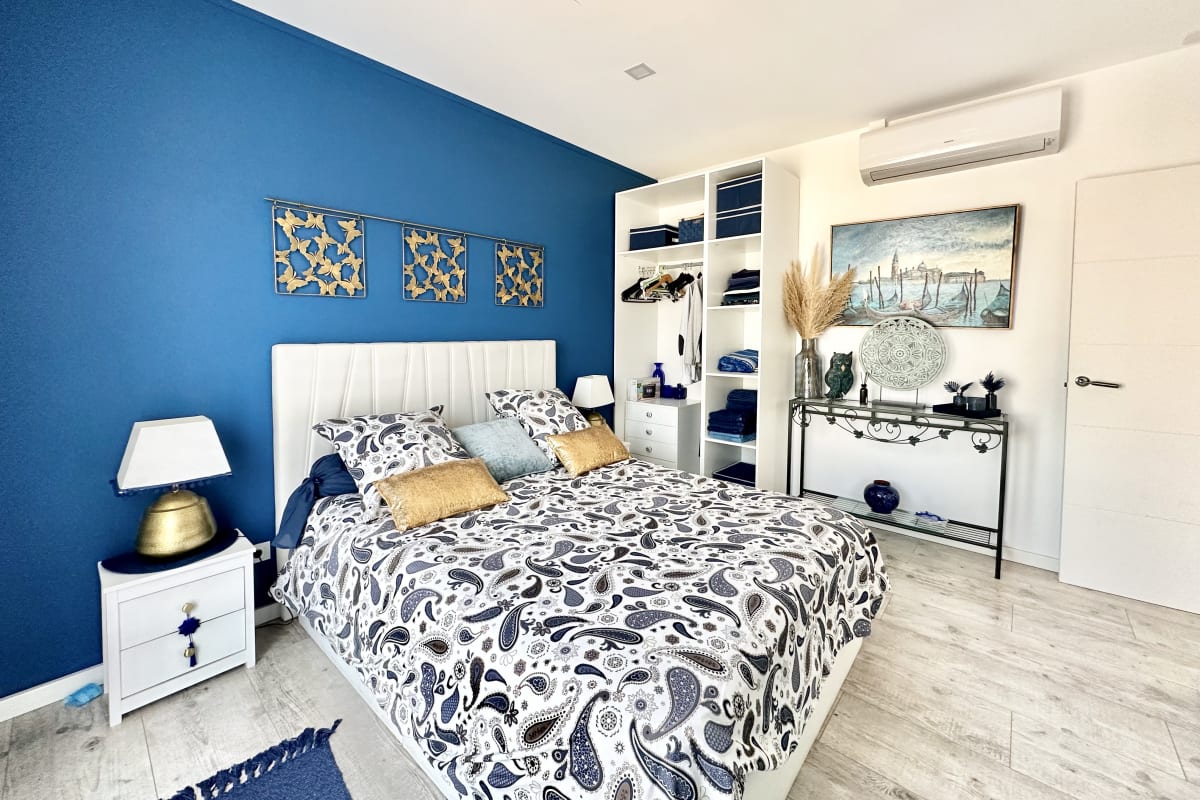 Espectacular casa con piscina en el centro de Empuriabrava — 33