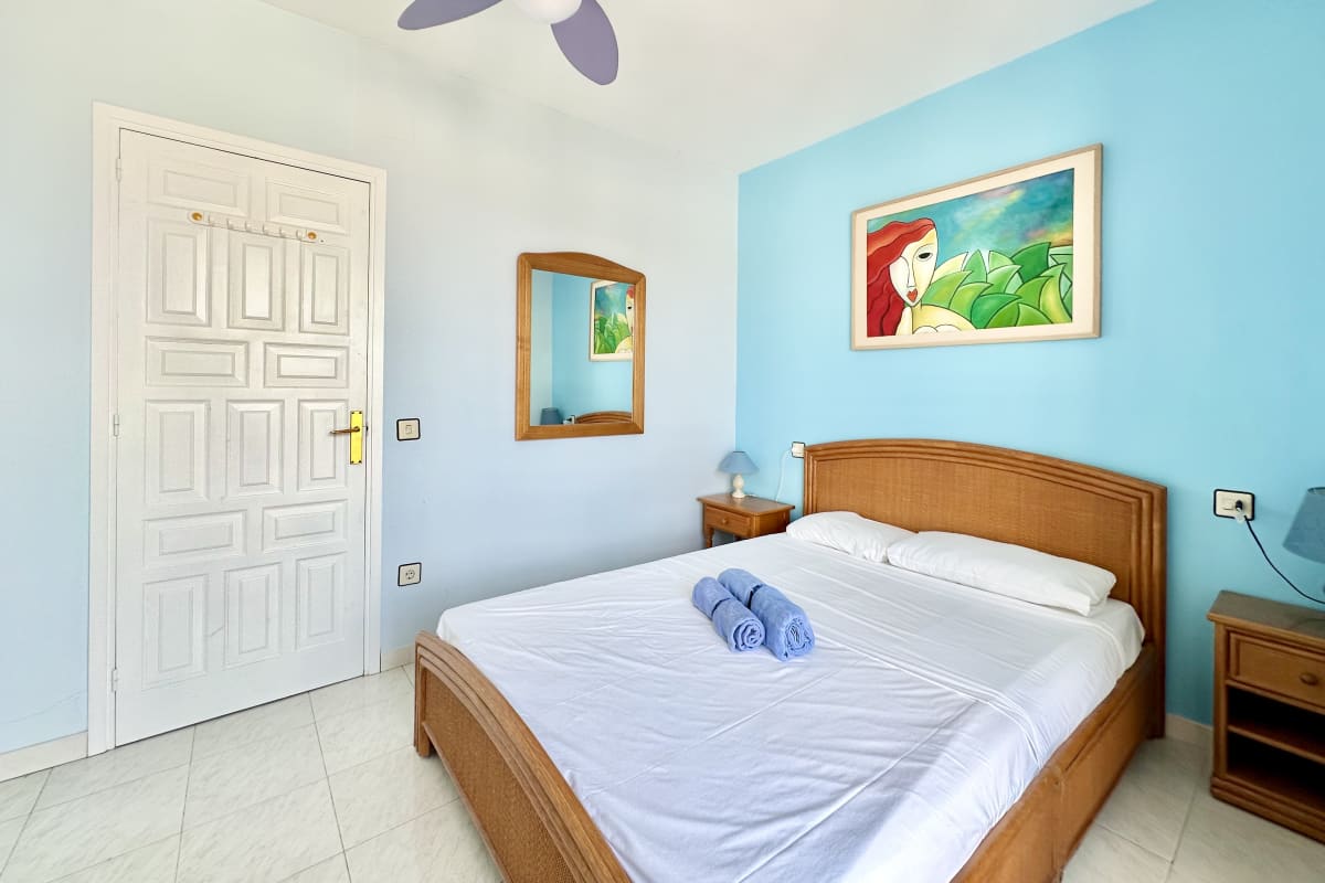 Casa con licencia turistica y piscina — 38