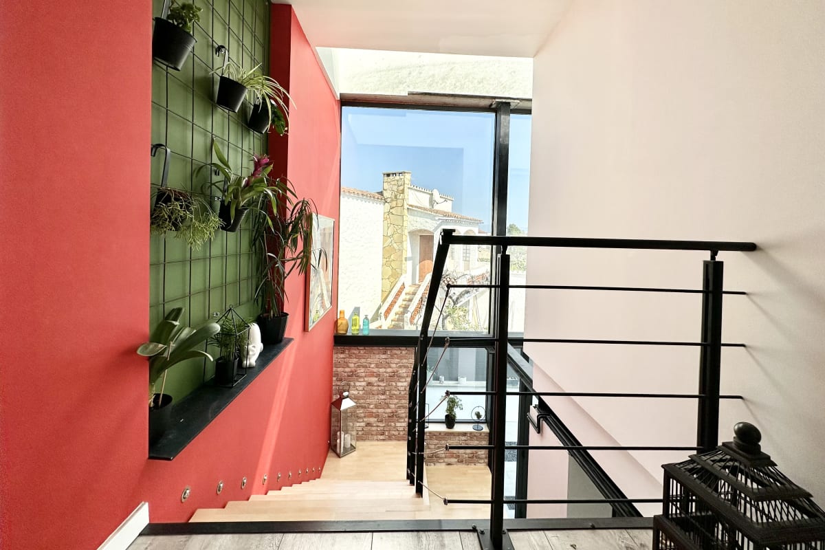 Espectacular casa con piscina en el centro de Empuriabrava — 37