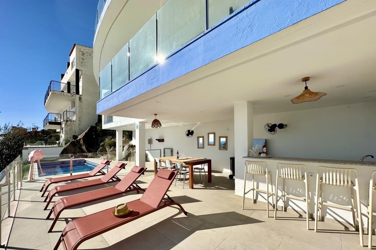 Espectacular villa en Canyelles con vistas al mar — 10