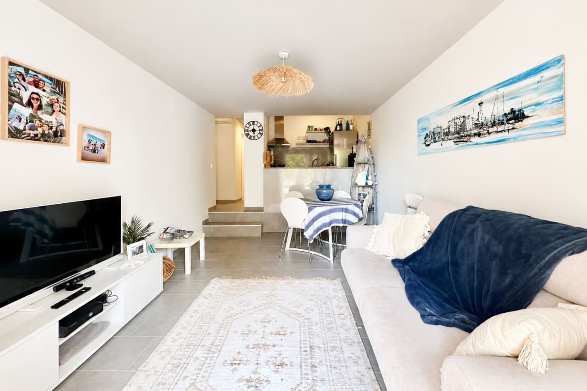 Apartamento con piscina a pocos pasos de la playa en Empuriabrava — 9