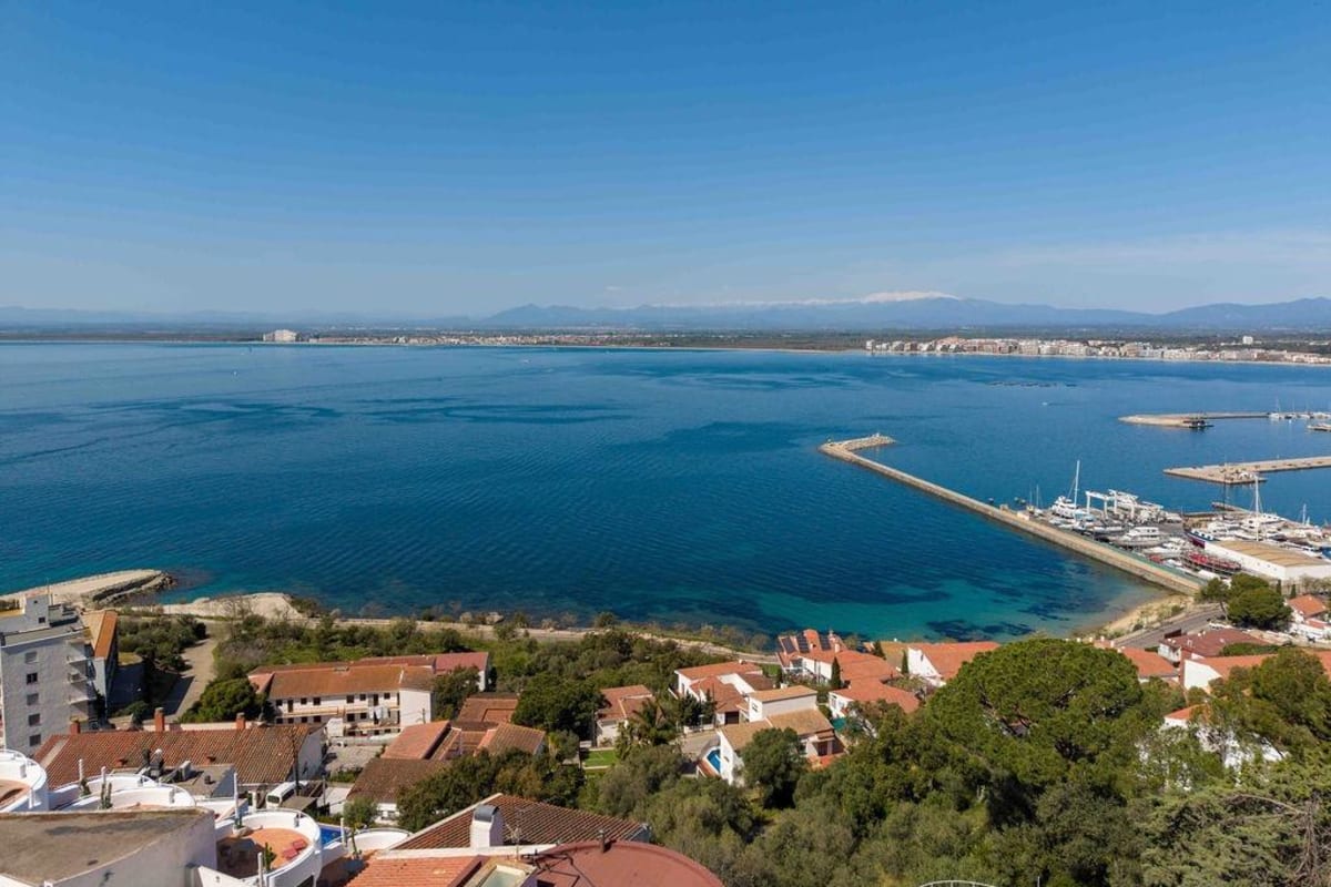 Casa con piscina con vistas panorámicas a la bahía de roses  — 43