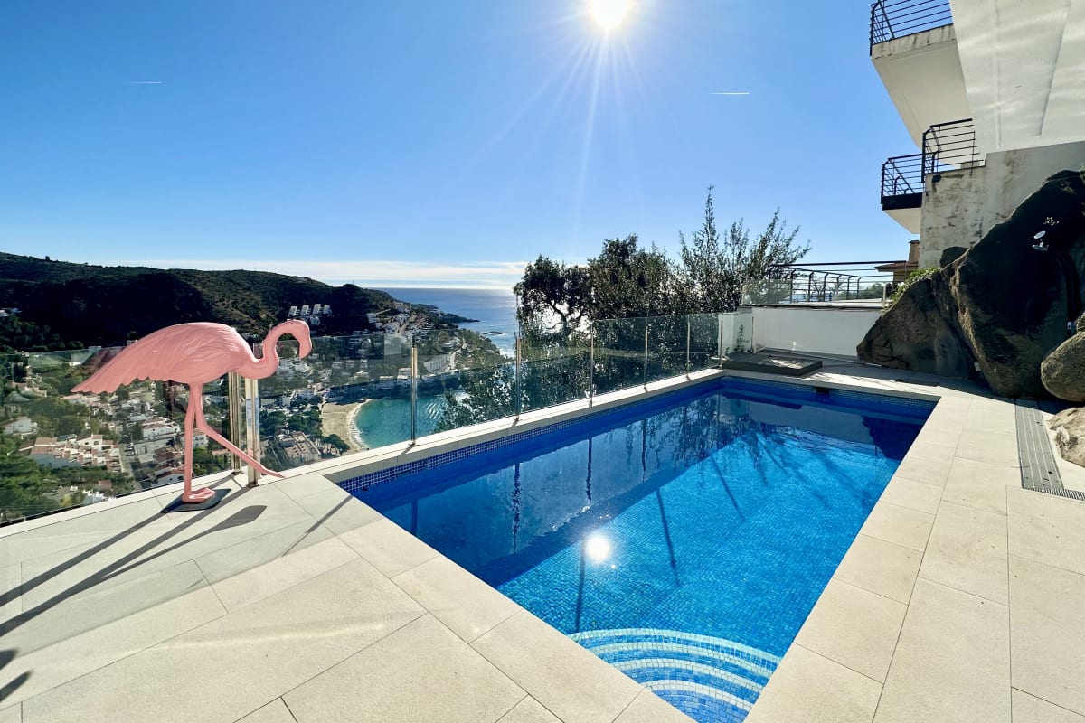 Espectacular villa en Canyelles con vistas al mar — 6
