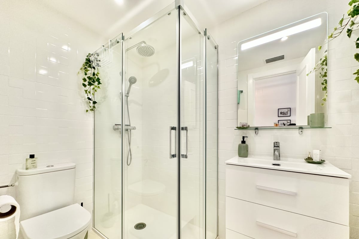 Apartamento con vistas a los canales en Empuriabrava — 26