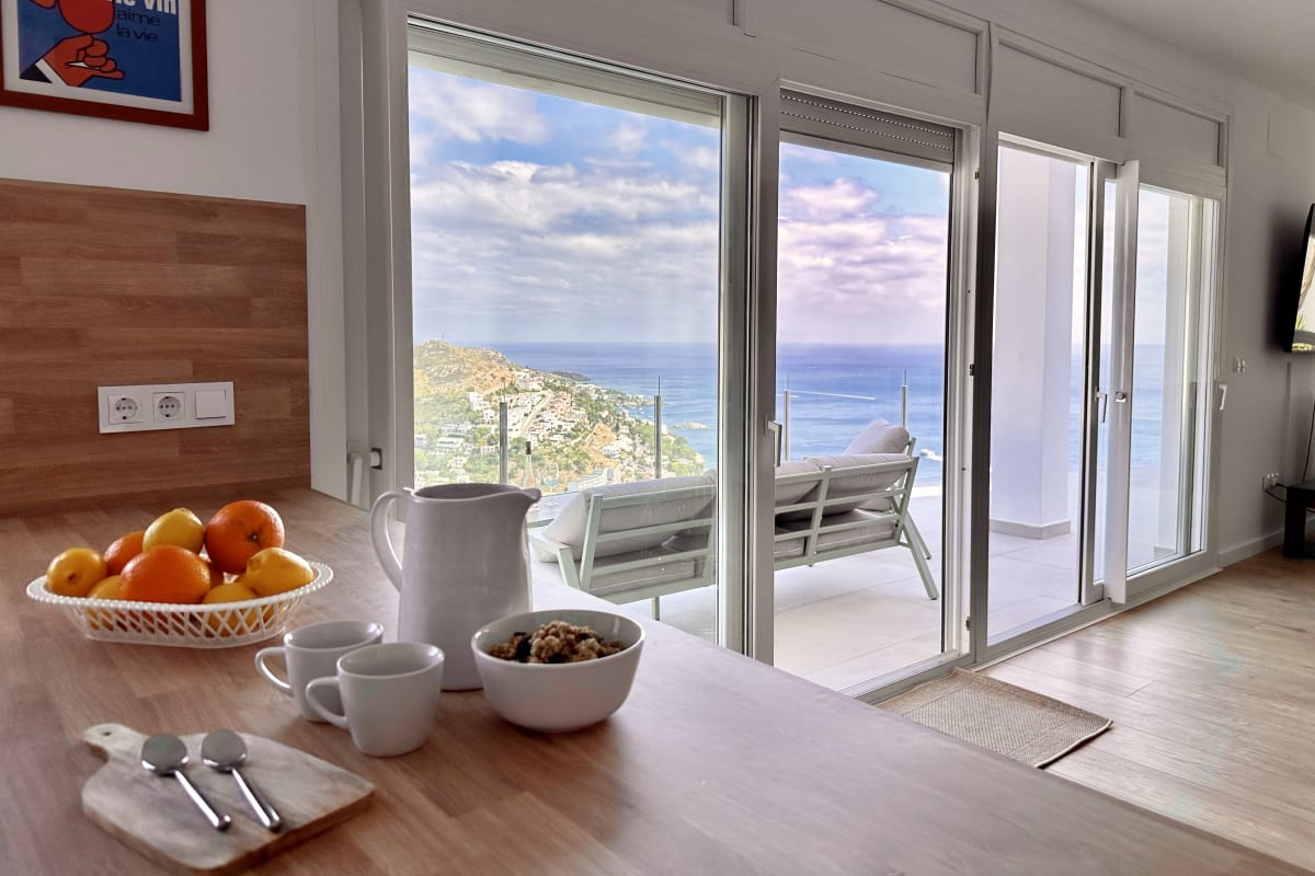 Espectacular villa en Canyelles con vistas al mar — 30