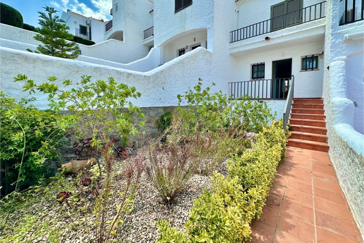Casa con licencia turistica y piscina — 9